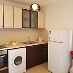 Family Aparthotel Vintegra 3* Burgas