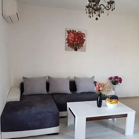 Family Vintegra Apartman Burgasz