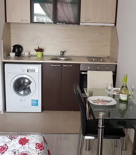 Family Vintegra Burgasz