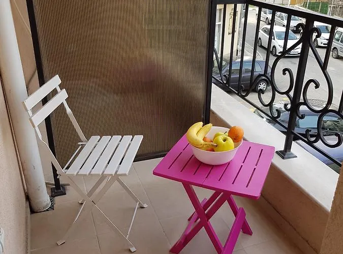 Family Vintegra Burgasz