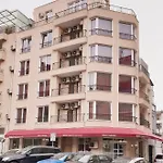 Family Vintegra بورغاس