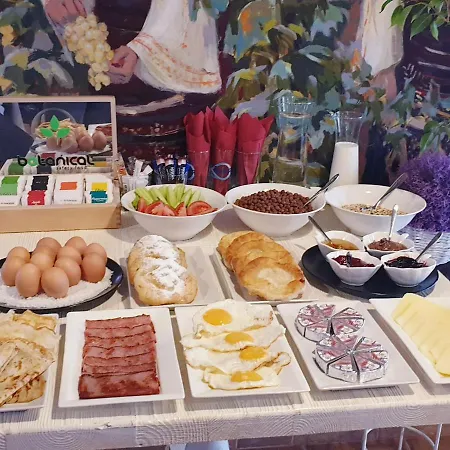 Family Aparthotel Vintegra 3* Burgas